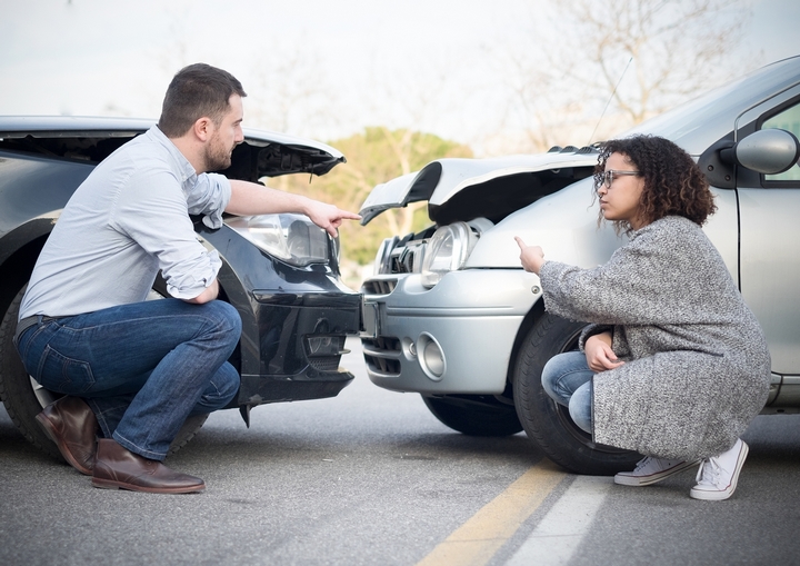 When Wheels Collide: 5 Ways to Handle an Auto Accident