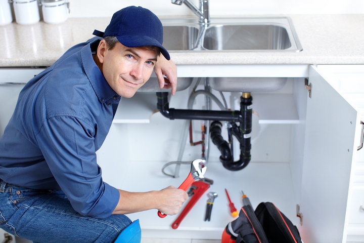 Plumbing In Crisis: 5 Drain Repair Tips for the Desperate Housewife