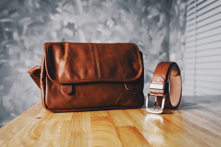 Business Chic: 7 Characteristics of the Ideal Briefcase